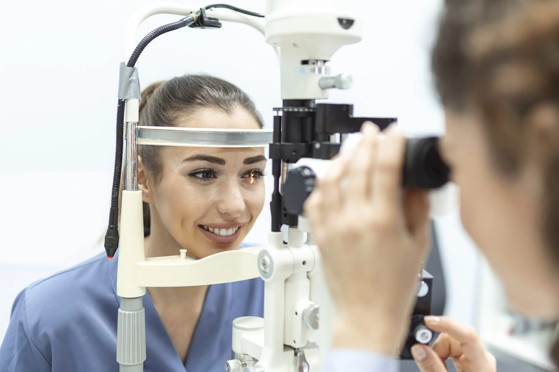 Lidstraffung: Wann kann die Krankenkasse zahlen?